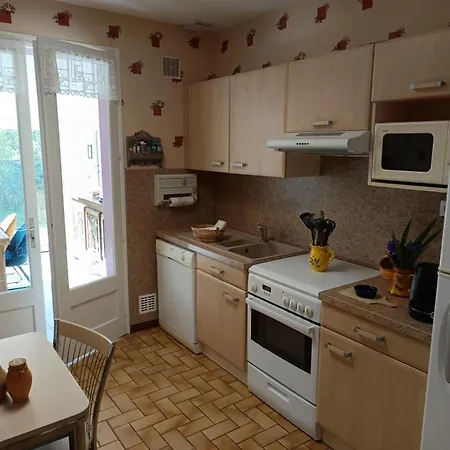 Ferienhaus Maison De A - 6 Personnes - Animaux Admis - Fr-1-540-169 *